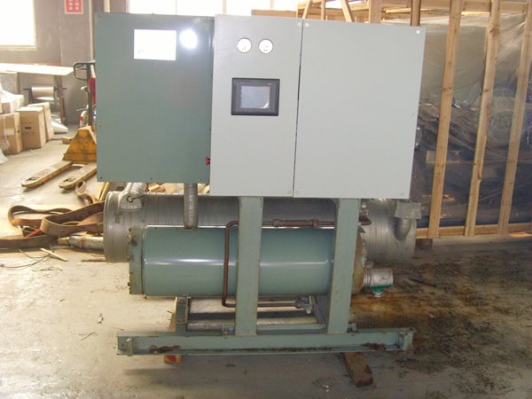 嘉积镇酒店中央空调不停机清洗方法介绍